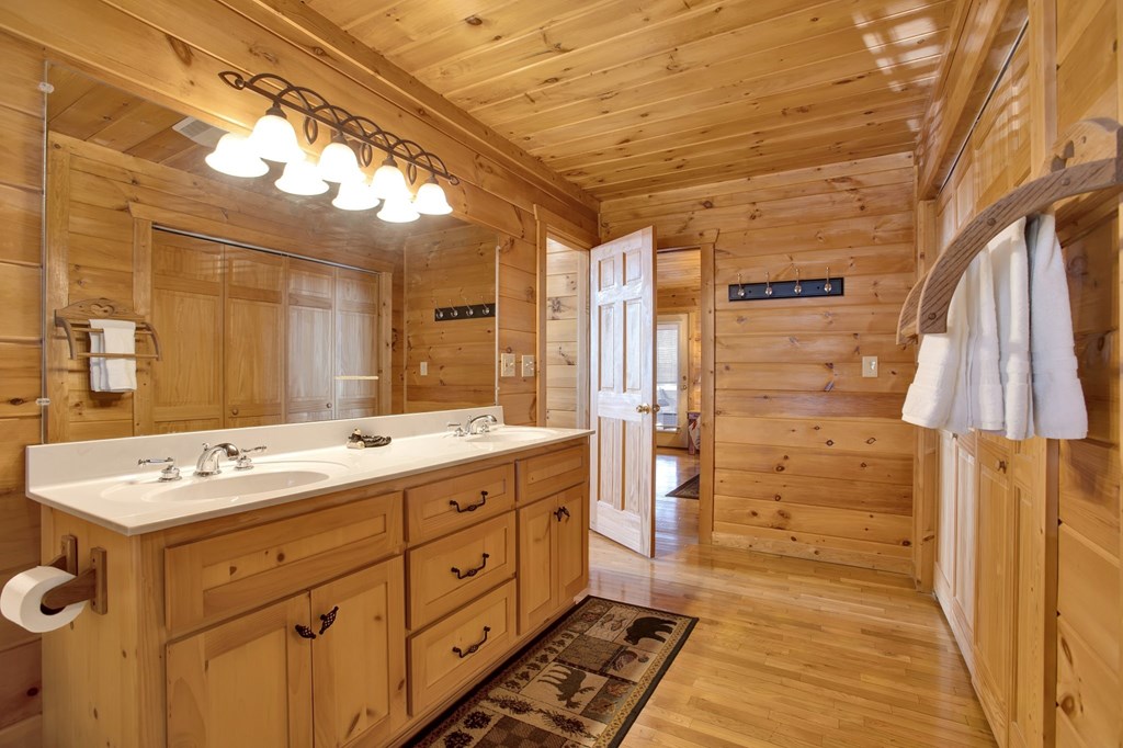 419406 Blue Ridge Residential