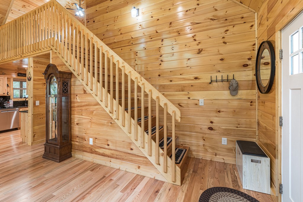 419409 Murphy Residential