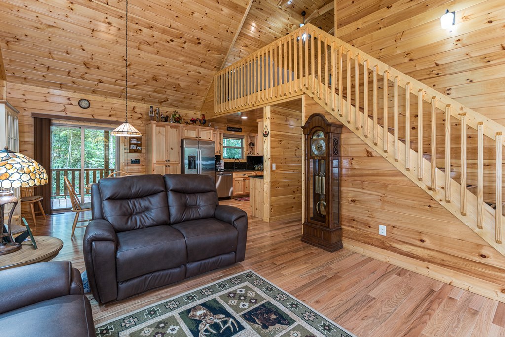 419409 Murphy Residential