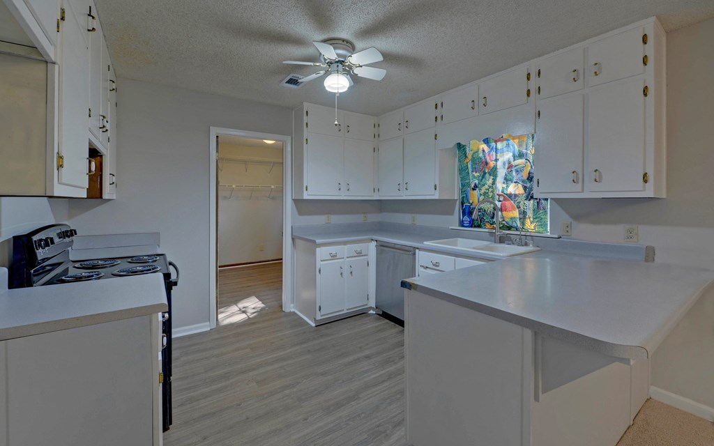 419416 Cumming Residential
