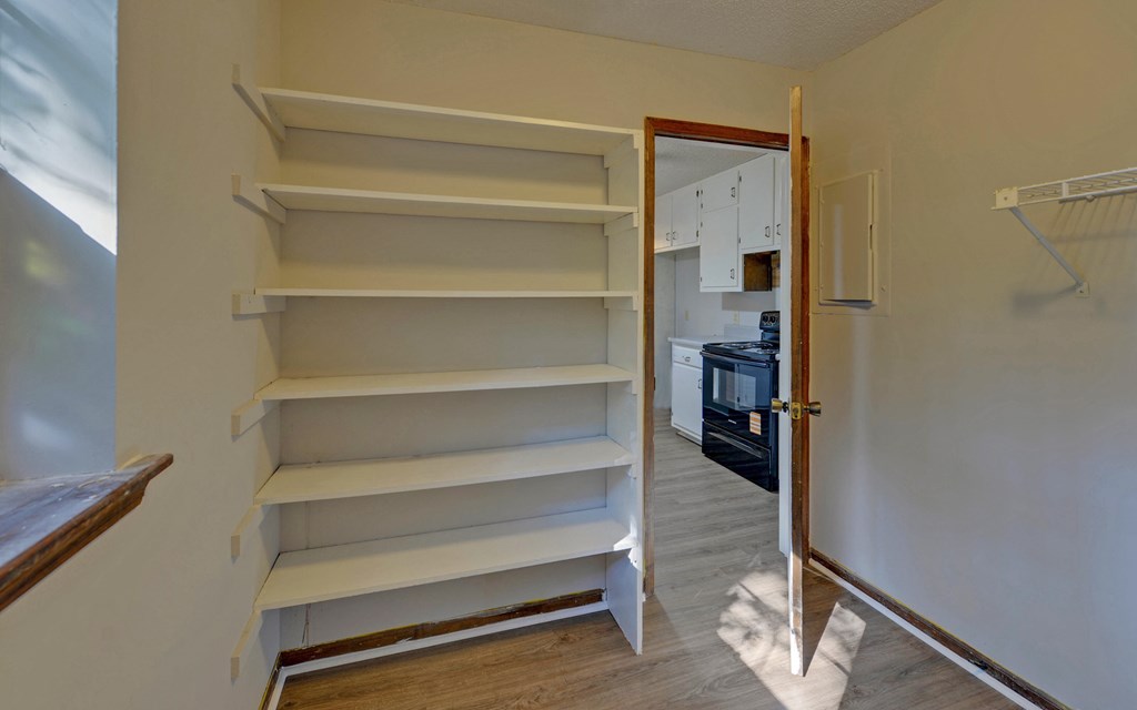 419416 Cumming Residential