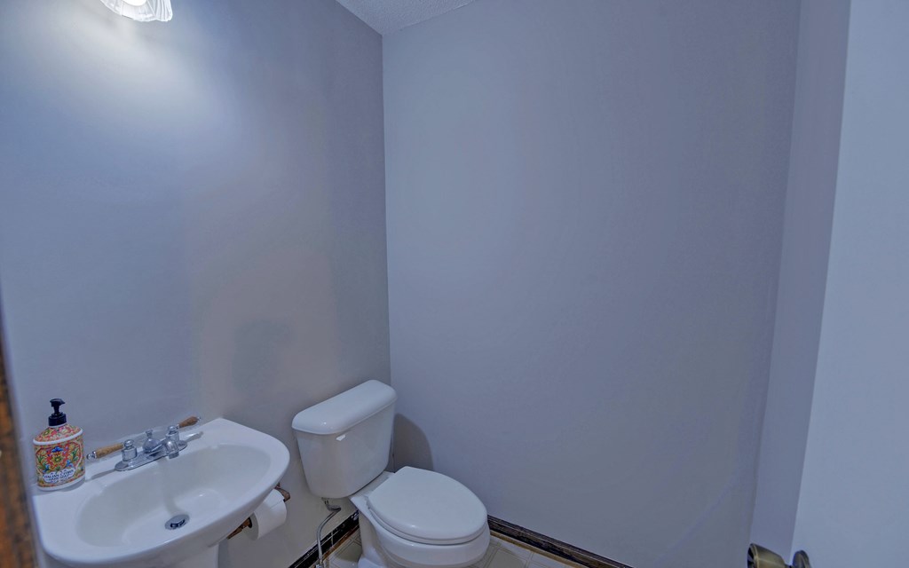 419416 Cumming Residential