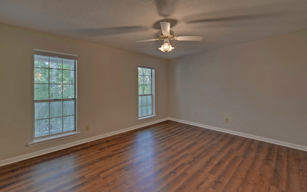 419416 Cumming Residential
