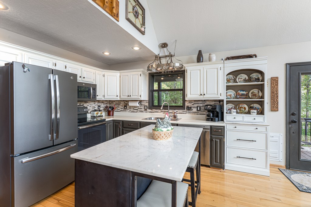 419455 Murphy Residential