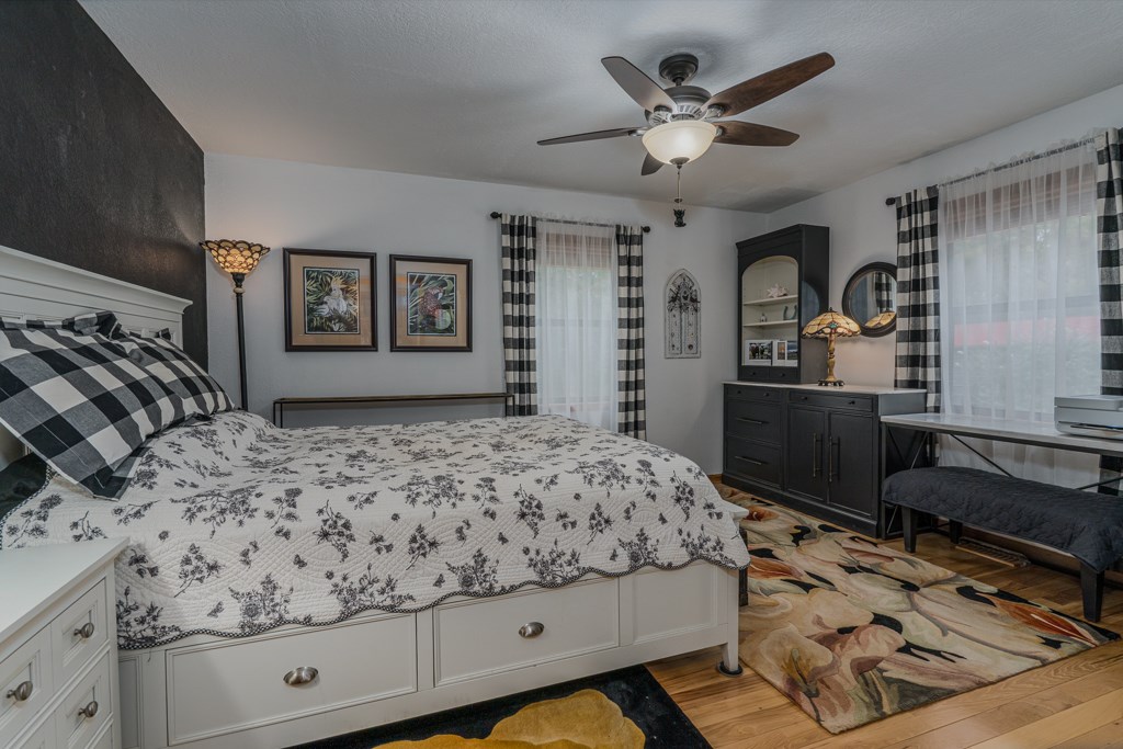 419455 Murphy Residential