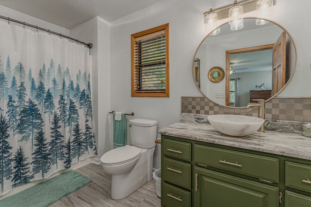 419455 Murphy Residential