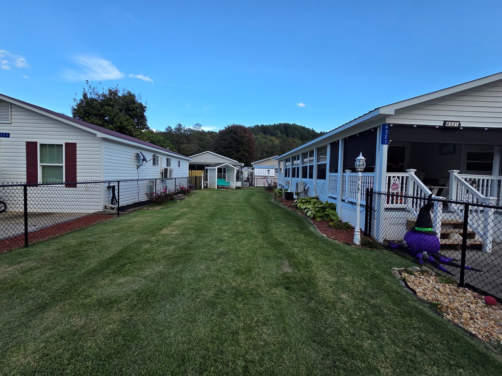 419460 Hiawassee Residential