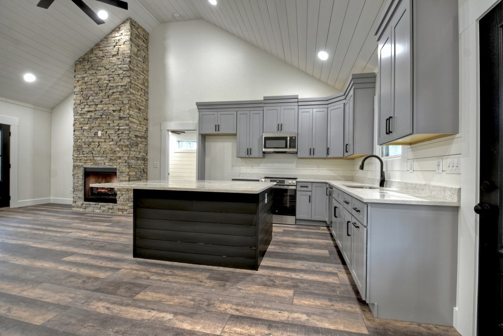419461 Ellijay Residential