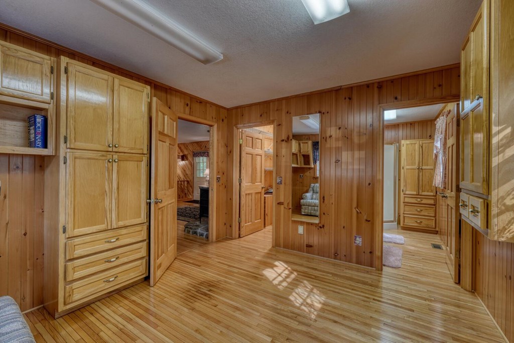 419462 Hiawassee Residential