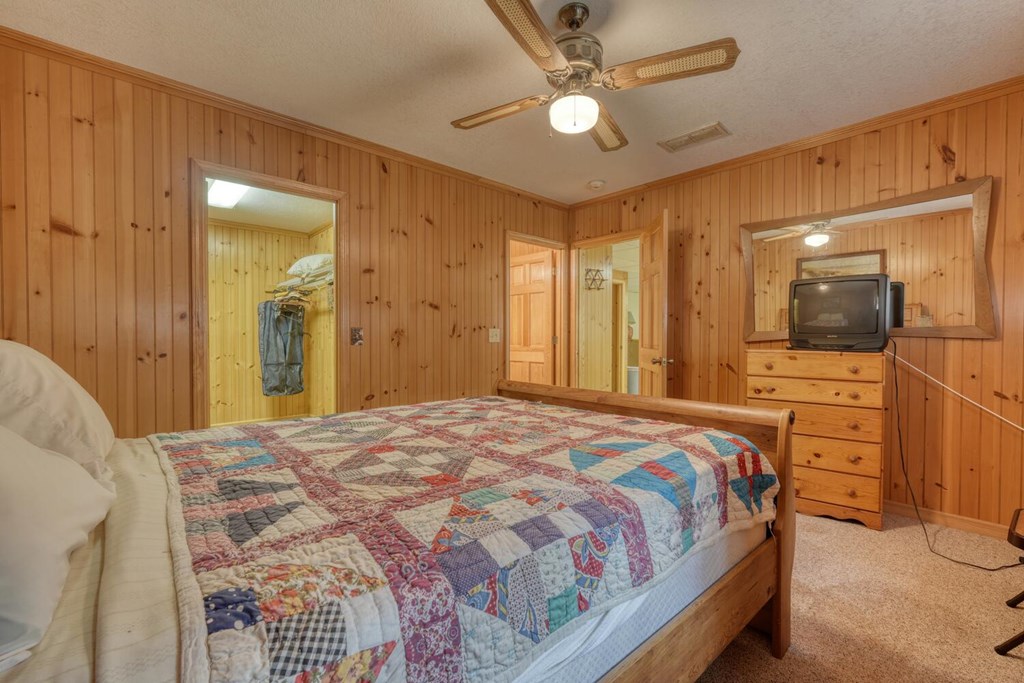 419462 Hiawassee Residential