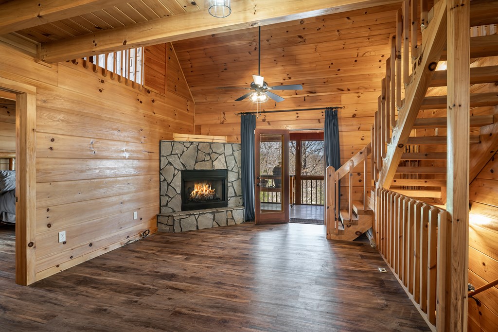 419464 Blue Ridge Residential