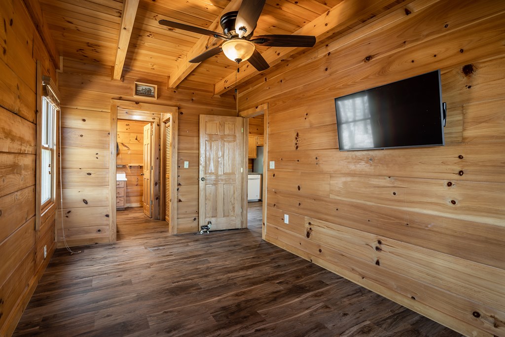 419464 Blue Ridge Residential