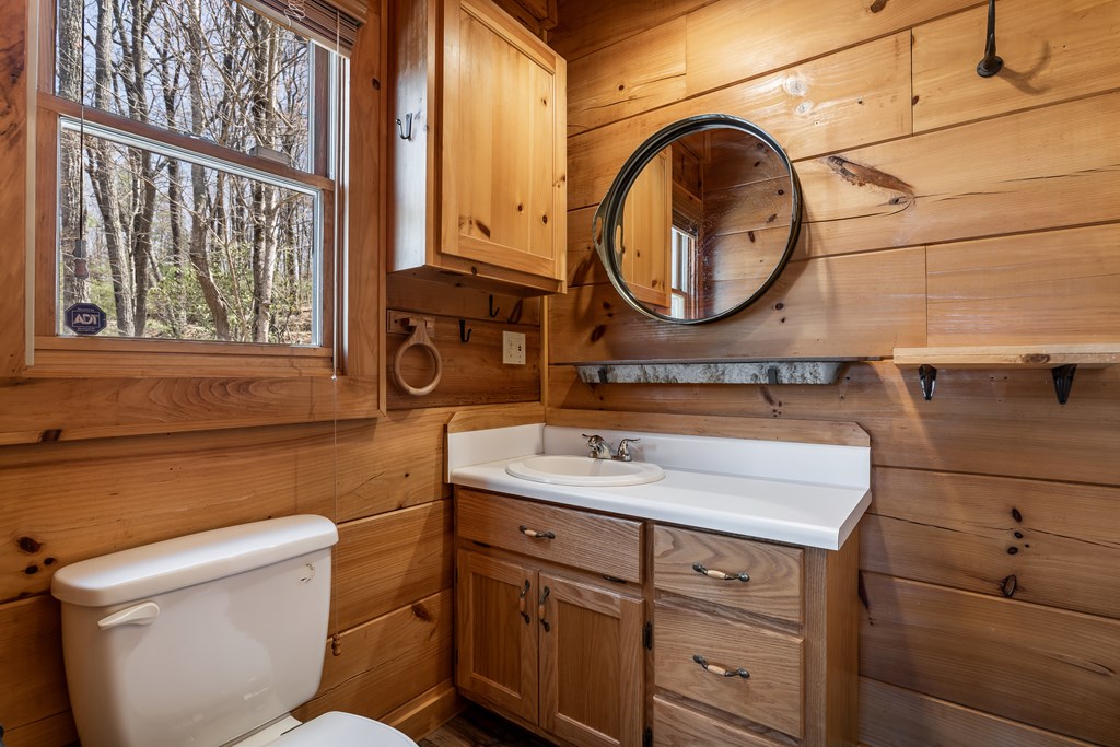 419464 Blue Ridge Residential