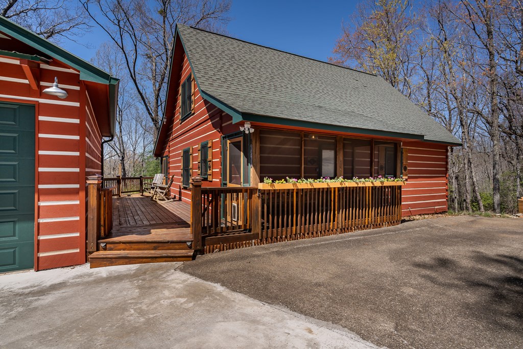 419464 Blue Ridge Residential