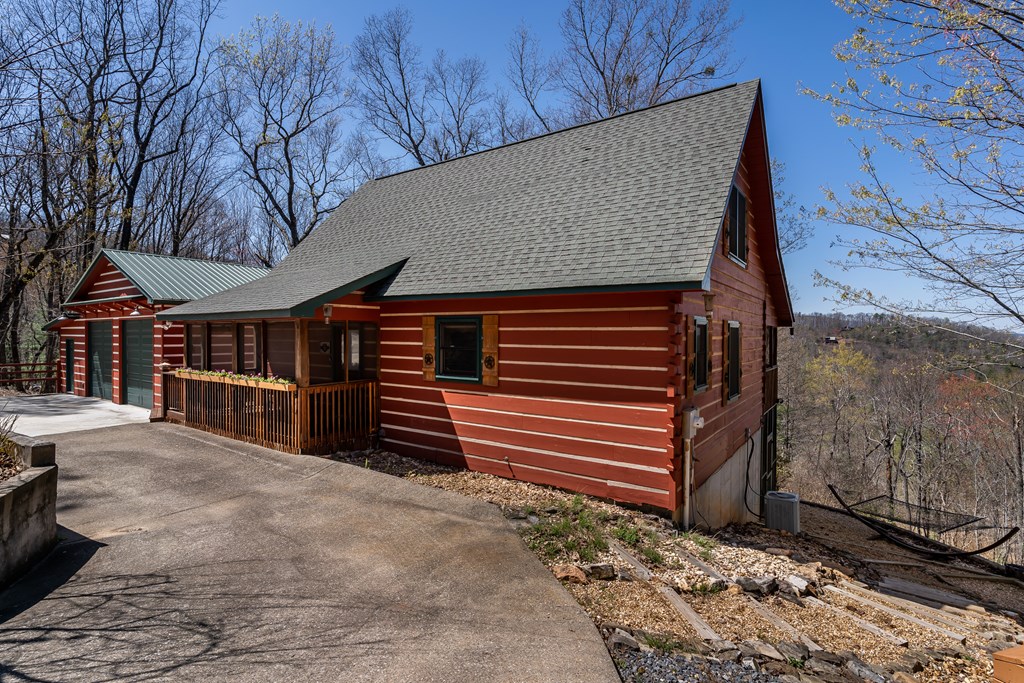 419464 Blue Ridge Residential