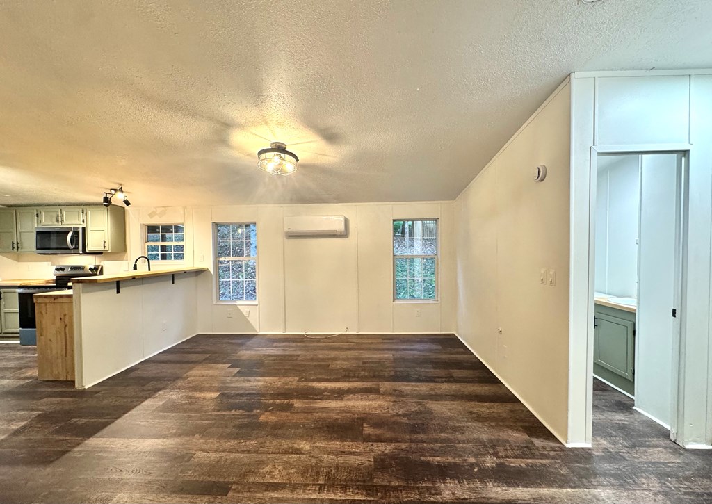 419468 Murphy Residential