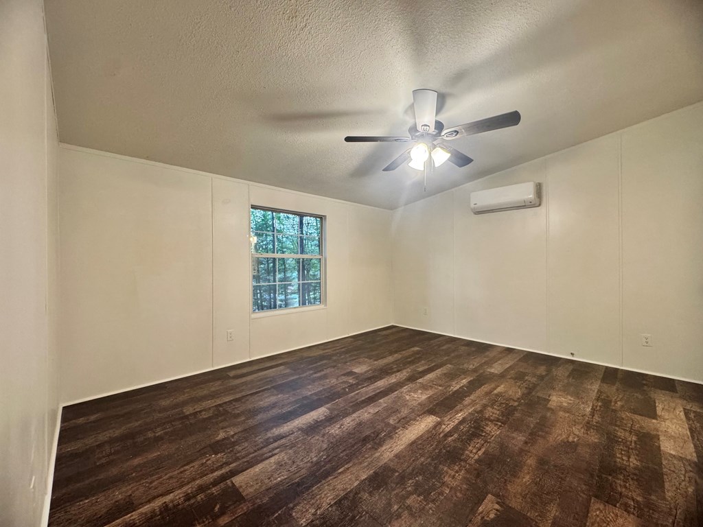 419468 Murphy Residential