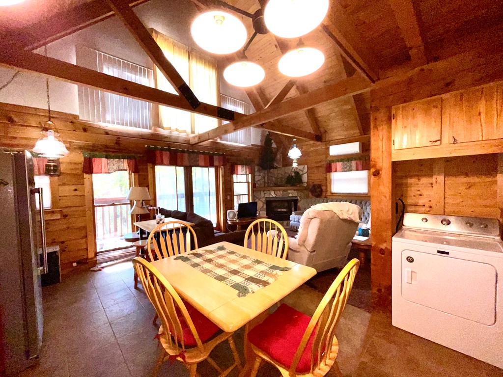 419481 Hayesville Residential