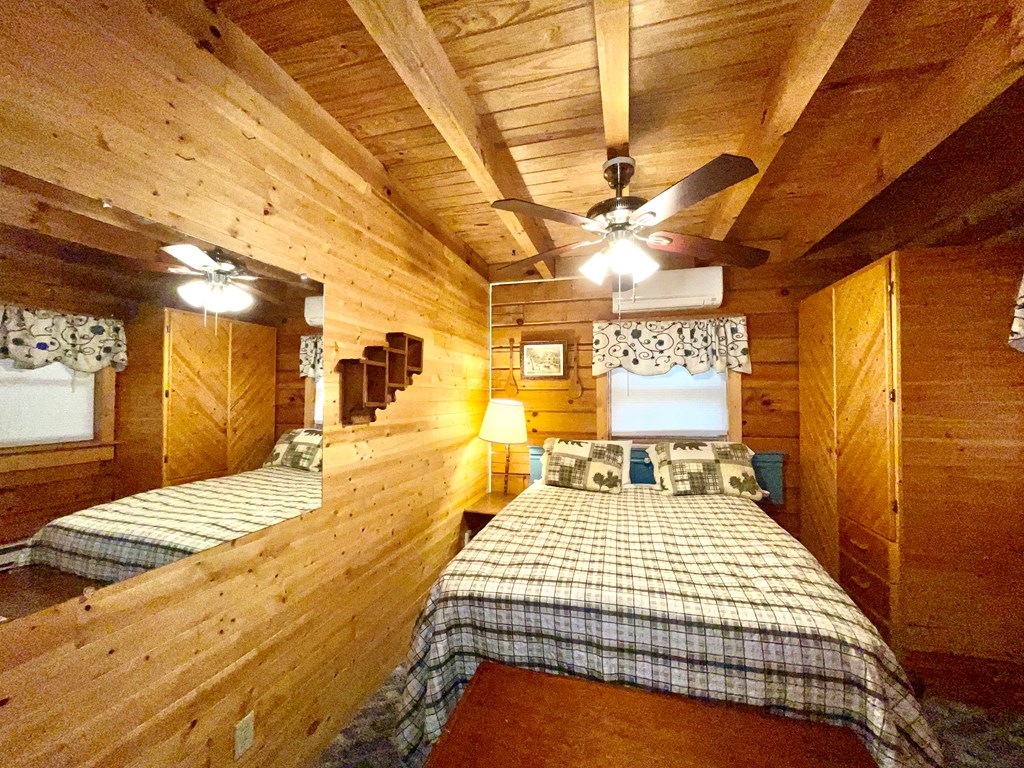 419481 Hayesville Residential
