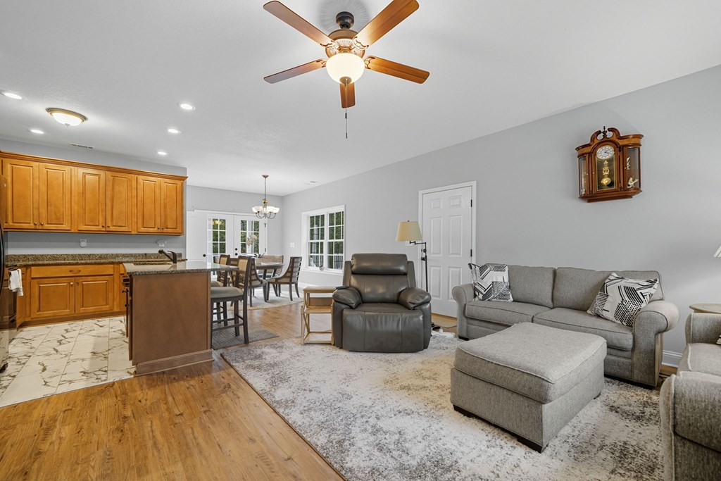 419507 Talking Rock Residential