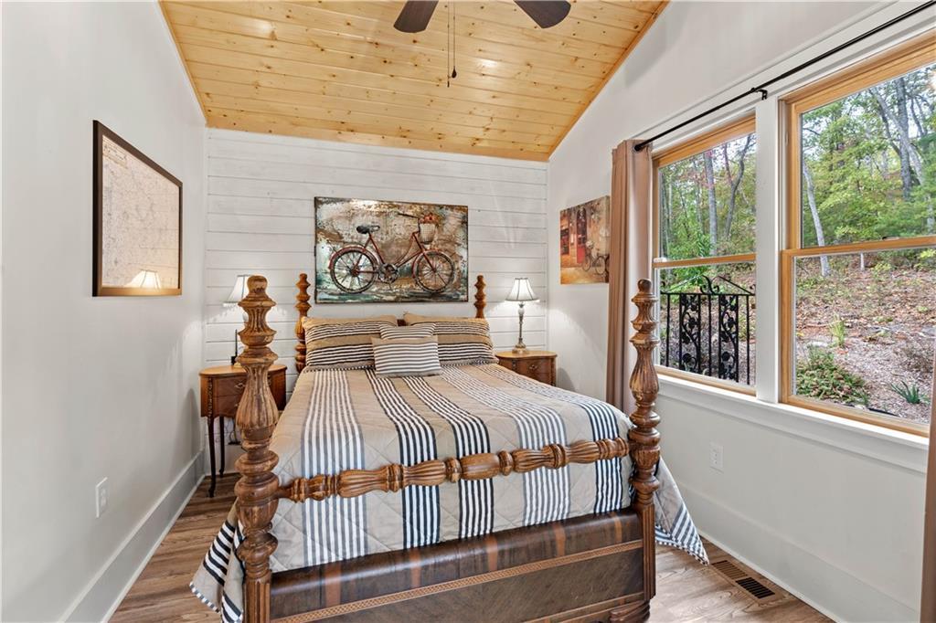 419519 Hiawassee Residential