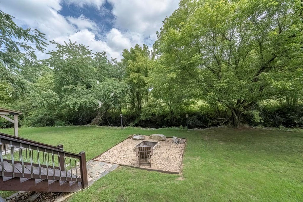 419521 Morganton Residential