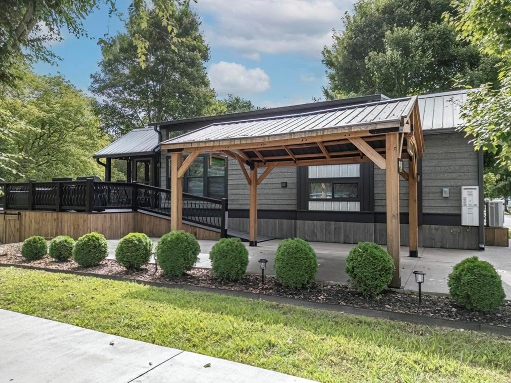 419521 Morganton Residential