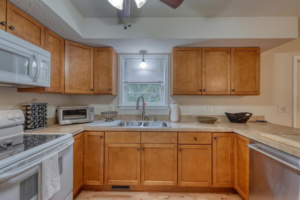 419524 Blairsville Residential
