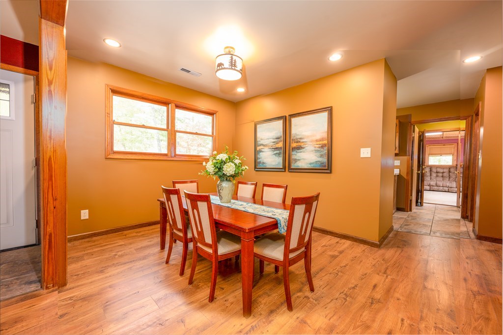 419562 Andrews Residential