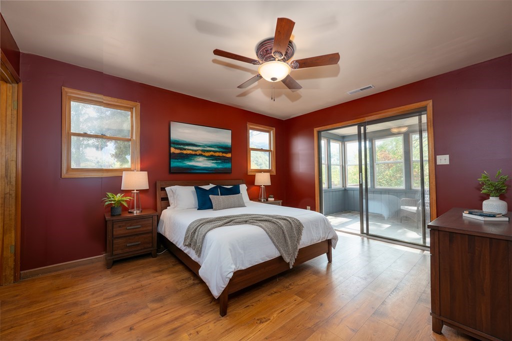 419562 Andrews Residential