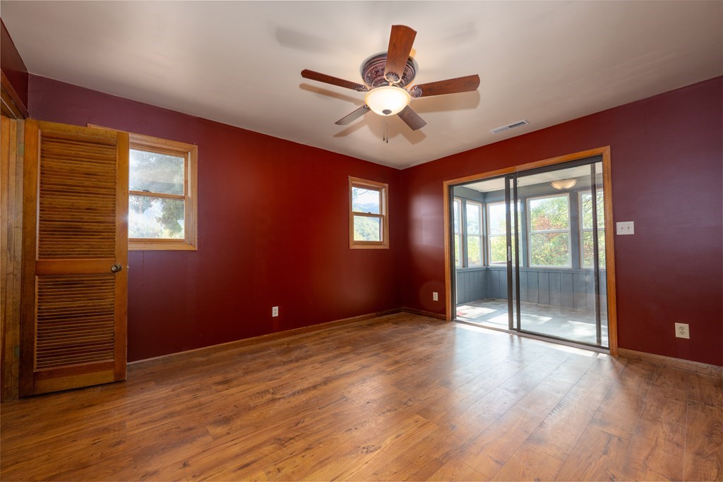 419562 Andrews Residential