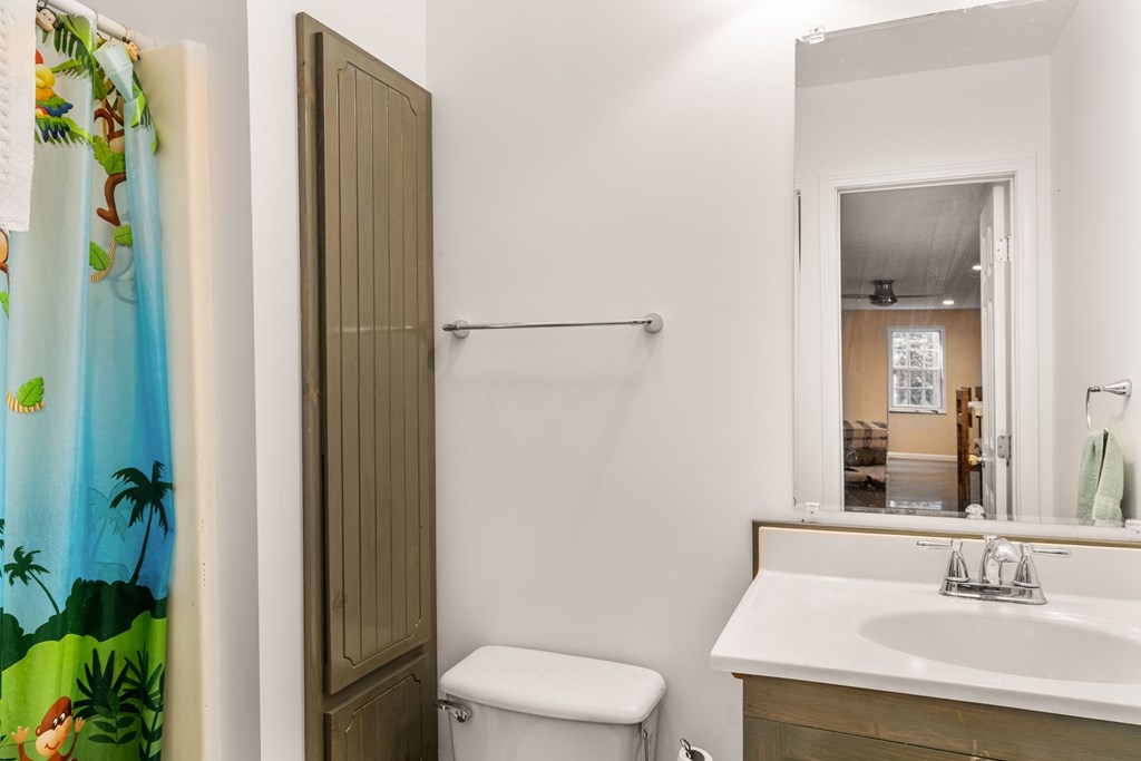 419564 Hiawassee Residential