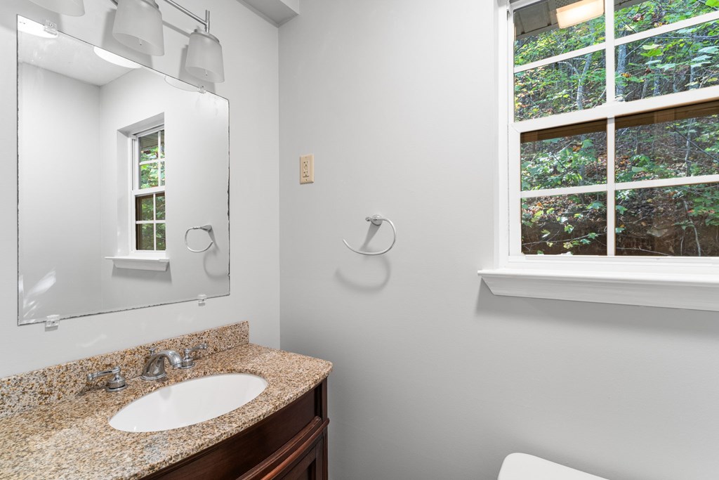 419564 Hiawassee Residential