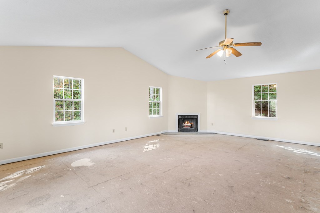 419564 Hiawassee Residential