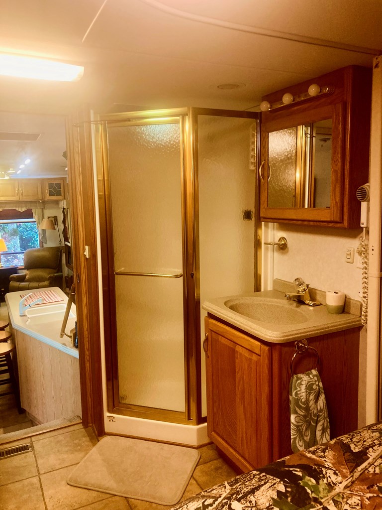 419568 Hiawassee Residential
