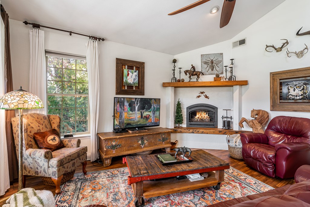 419569 Murphy Residential