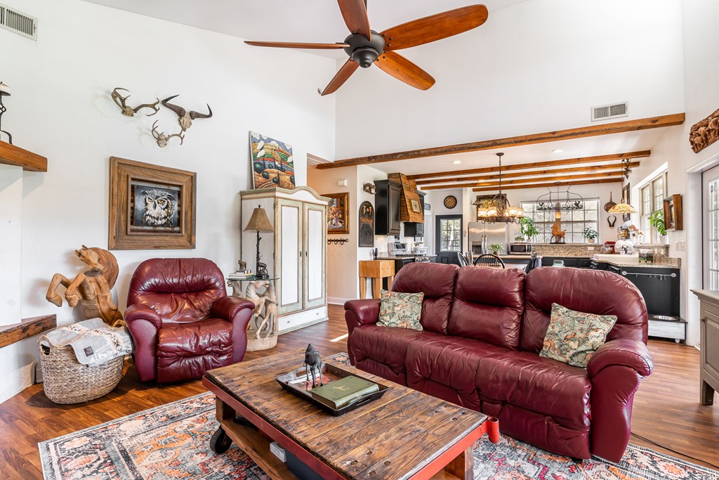 419569 Murphy Residential