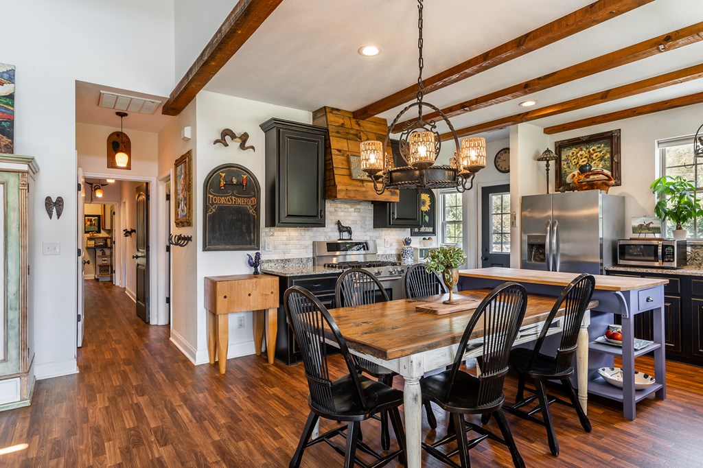 419569 Murphy Residential