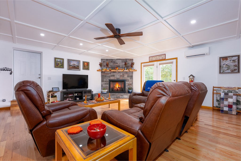 419574 Murphy Residential