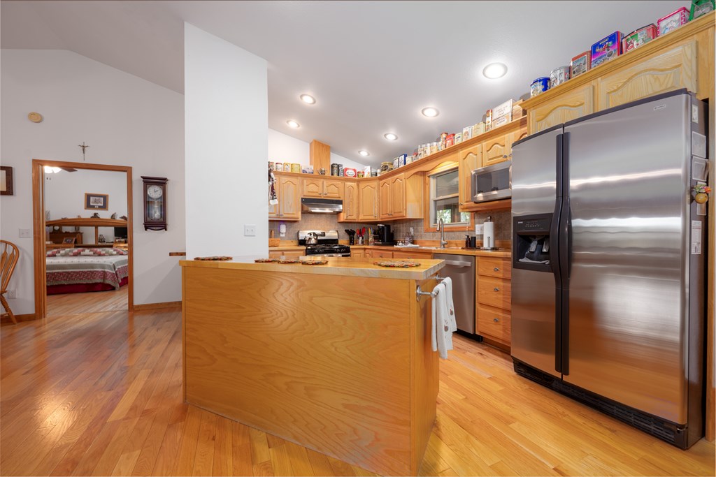 419574 Murphy Residential