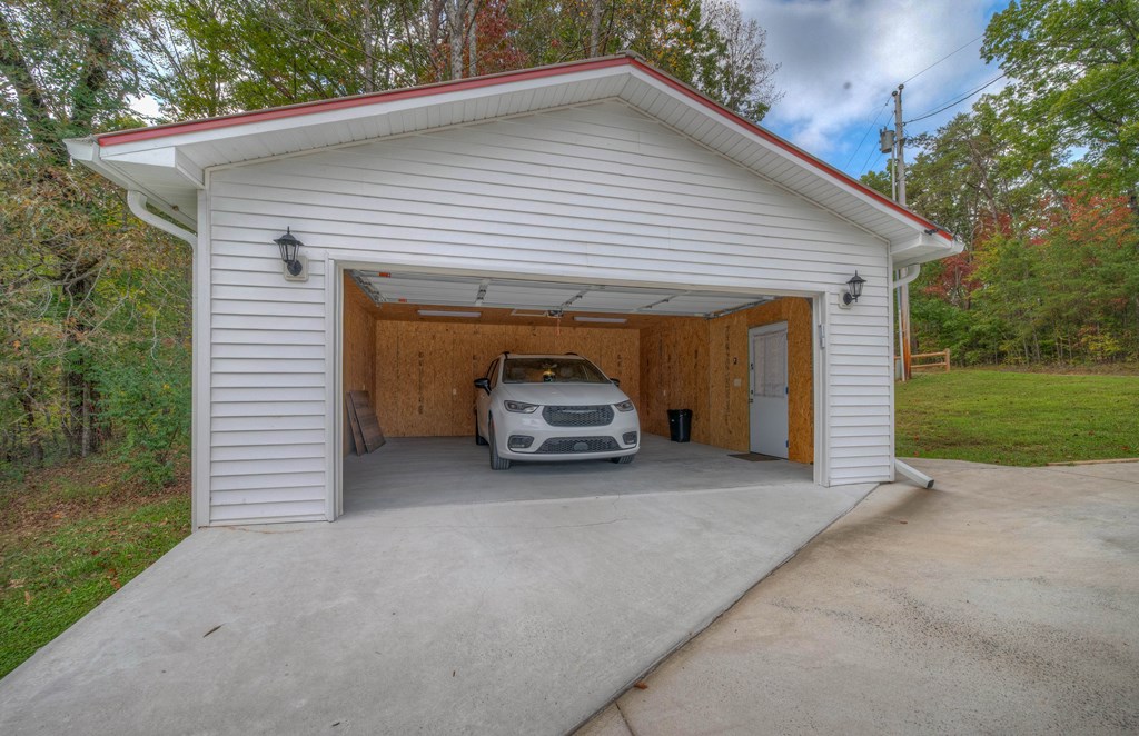 419578 McCaysville Residential