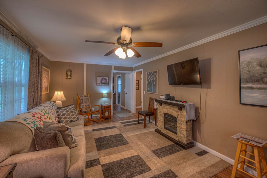 419578 McCaysville Residential
