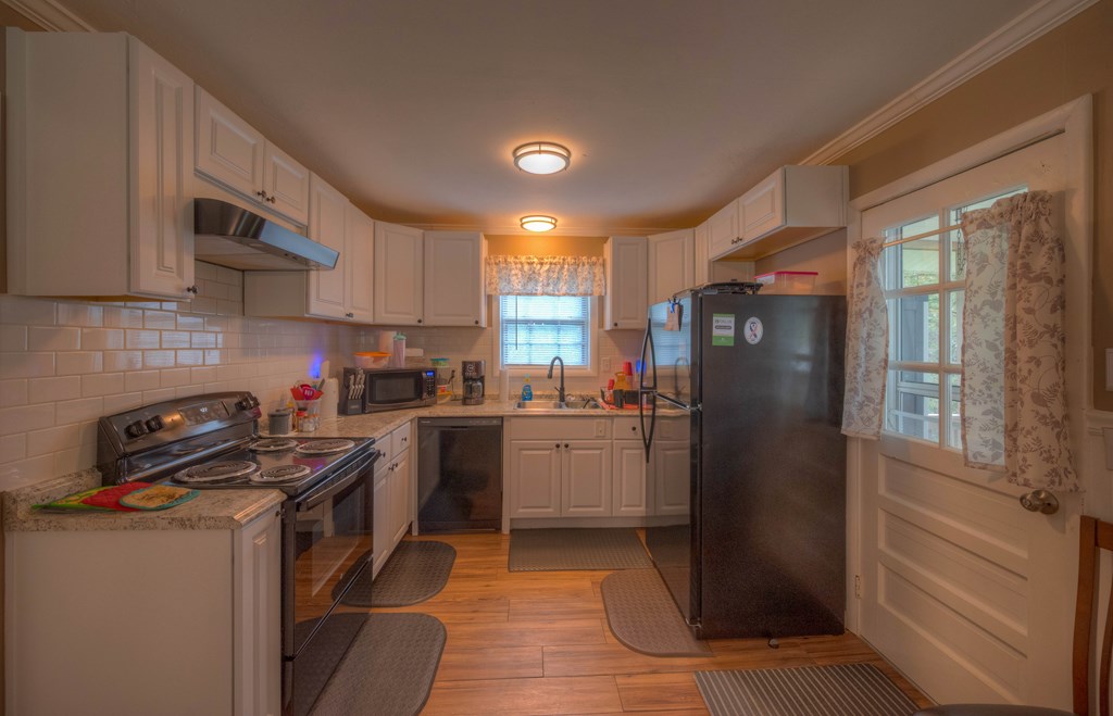 419578 McCaysville Residential