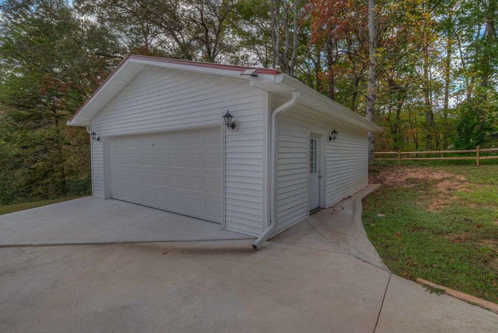 419578 McCaysville Residential