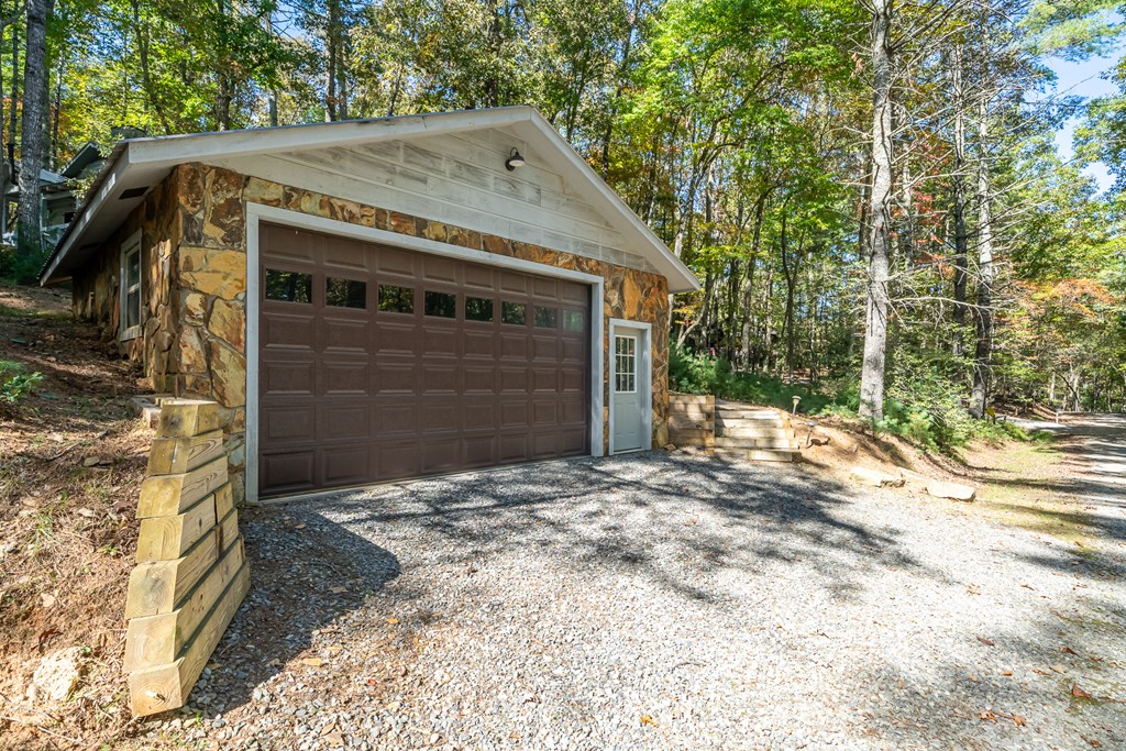 419587 Blue Ridge Residential