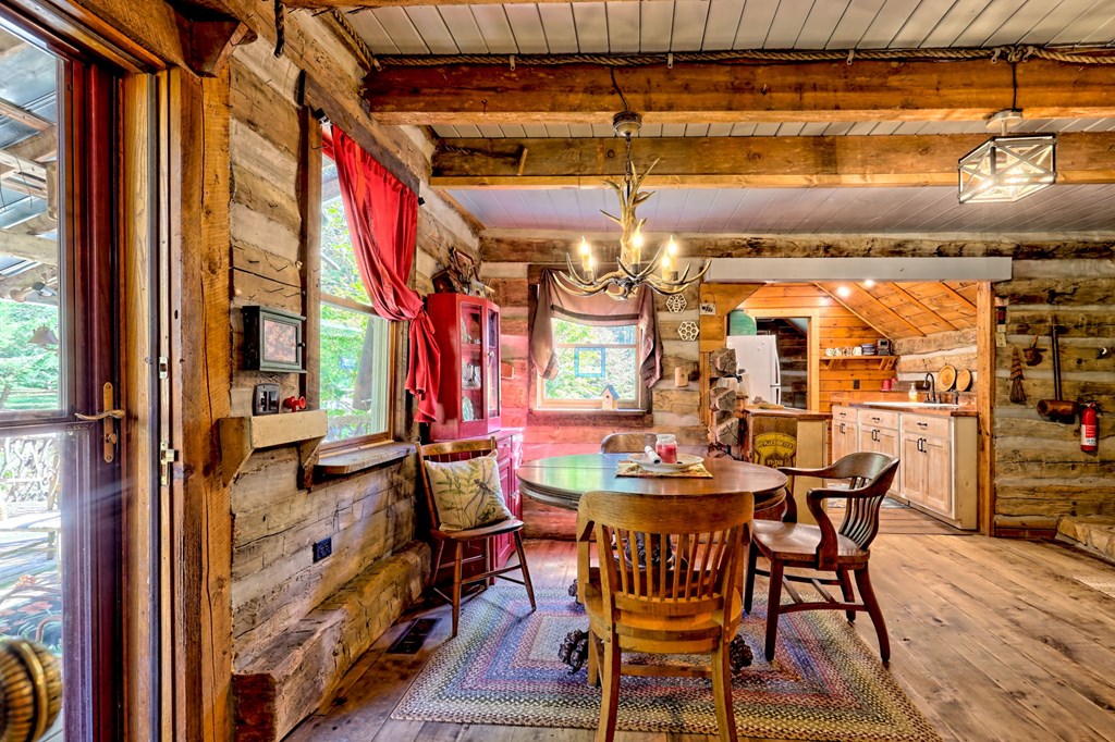 419588 Hayesville Residential