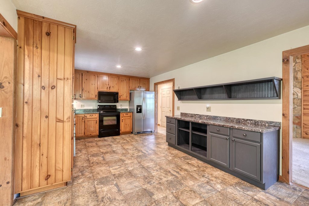 419589 Blairsville Residential