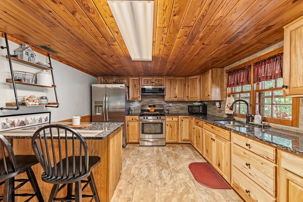 419590 Ellijay Residential