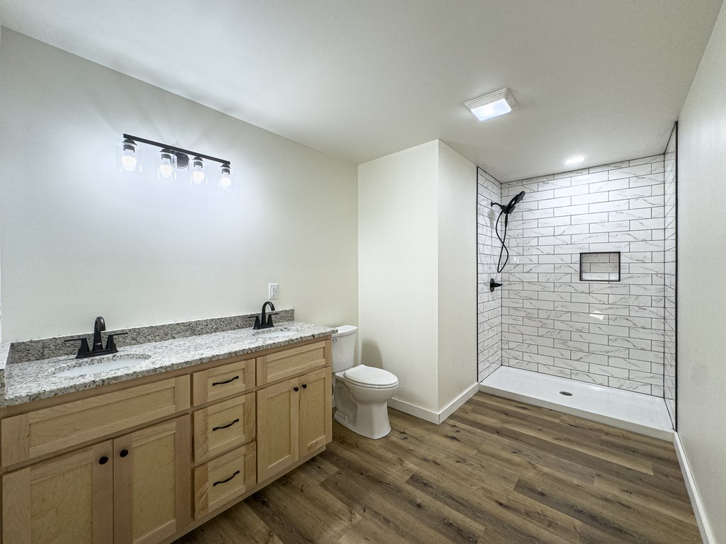 419593 Murphy Residential