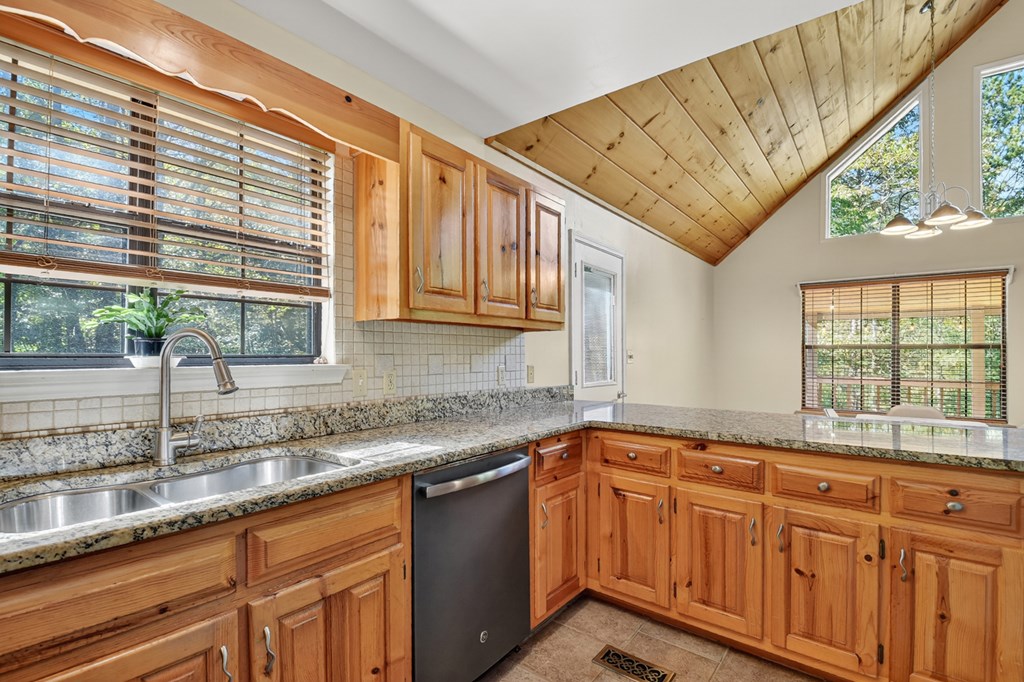 419602 Ellijay Residential